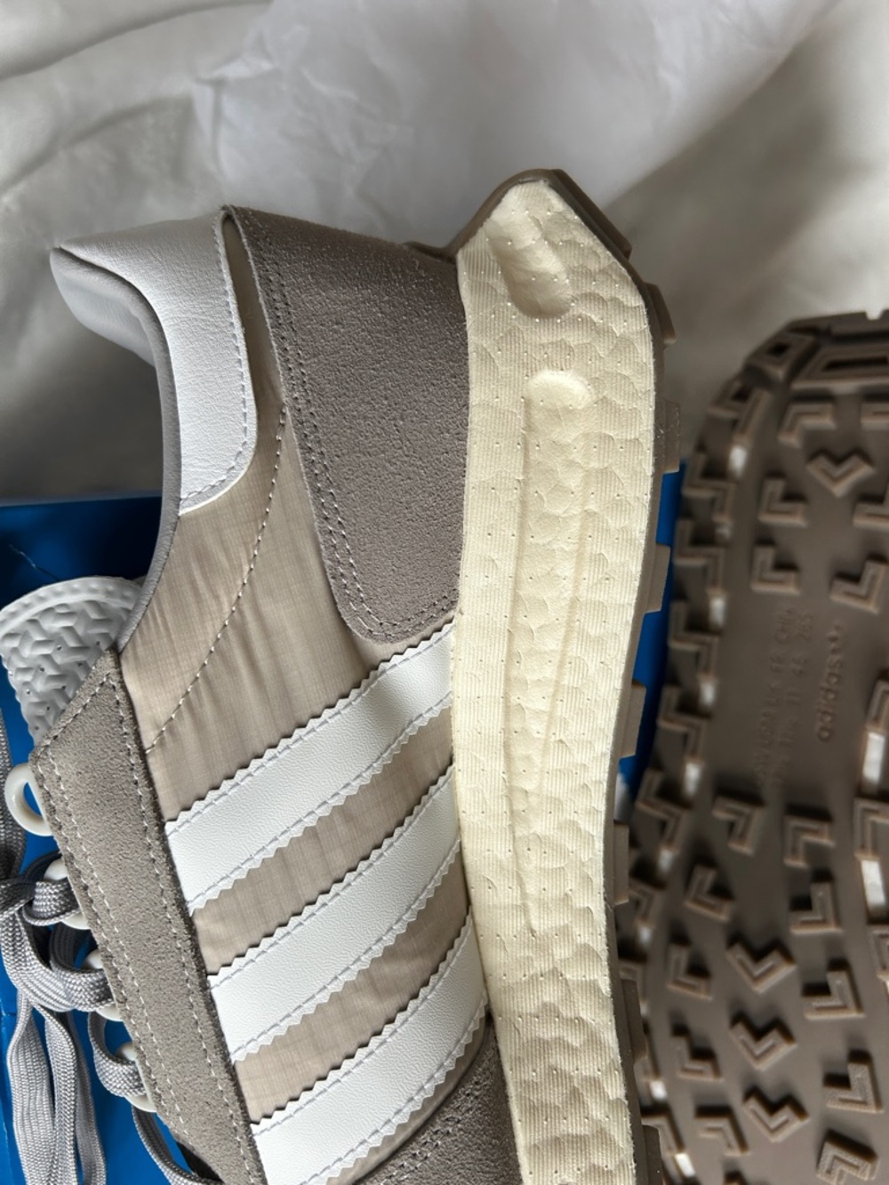 adidas Men’s Taupe and White Classic Runner Sneakers - Picture 6 of 8